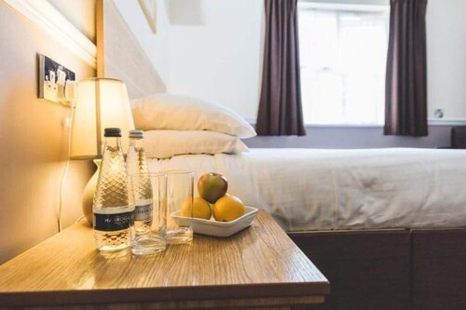 Standard Twin Room, 2 Twin Beds | Desk, blackout drapes, soundproofing, iron/ironing board