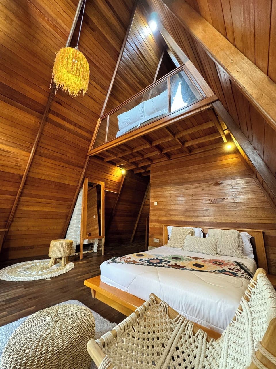 Deluxe Villa, Pool View | Desk, soundproofing, iron/ironing board, free WiFi