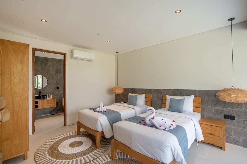 Deluxe Twin Room, Pool View | Free WiFi