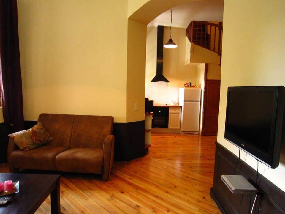 Deluxe House, 3 Bedrooms | Living room