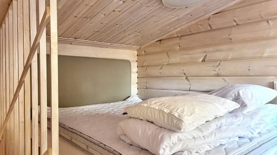 2 bedrooms, soundproofing, cribs/infant beds, free WiFi