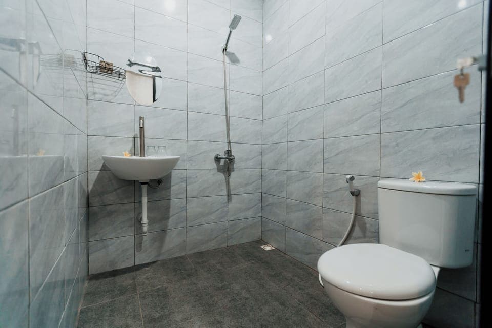 Deluxe Room | Bathroom