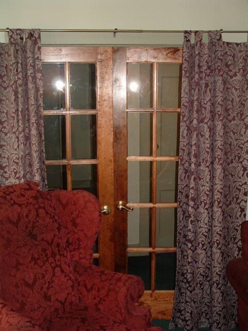 Suite, 1 Queen Bed with Sofa bed, Kitchen, City View (Owner's Suite) | Premium bedding, free WiFi, bed sheets