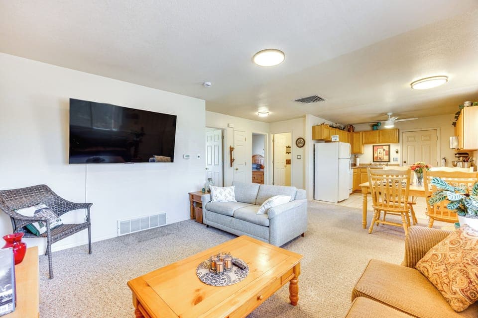 House (2 Bedrooms) | Interior