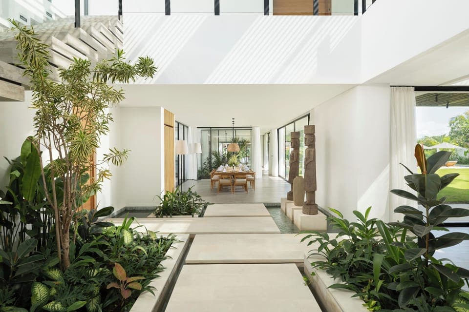 Family Villa, 6 Bedrooms, Pool View | Living area