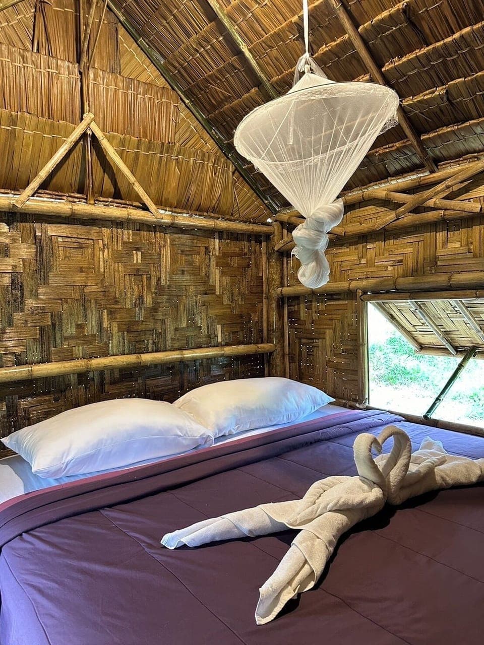 Basic Room, Patio, Sea View - Shared Bathroom | Bed sheets