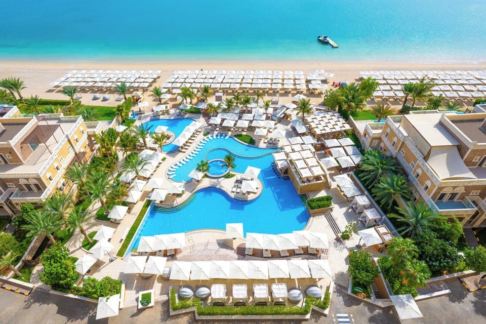 Private beach nearby, free beach shuttle, beach cabanas, sun loungers