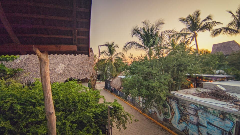 Comfort Room | In-room safe, desk, laptop workspace, free WiFi