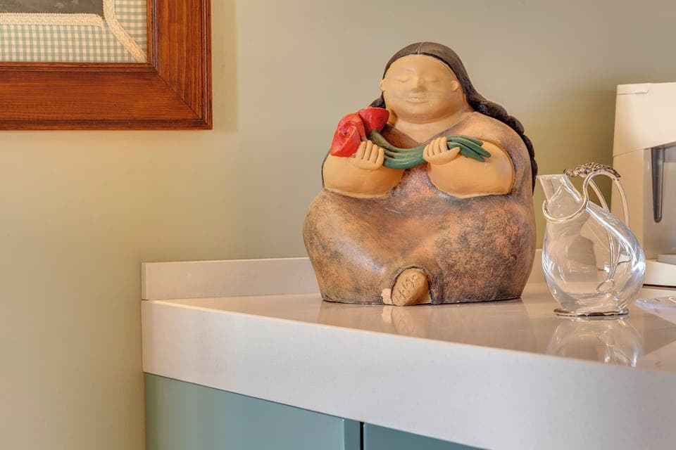 Deluxe Apartment, 4 Bedrooms, Balcony, River View | Private kitchen | Espresso maker, coffee/tea maker, electric kettle