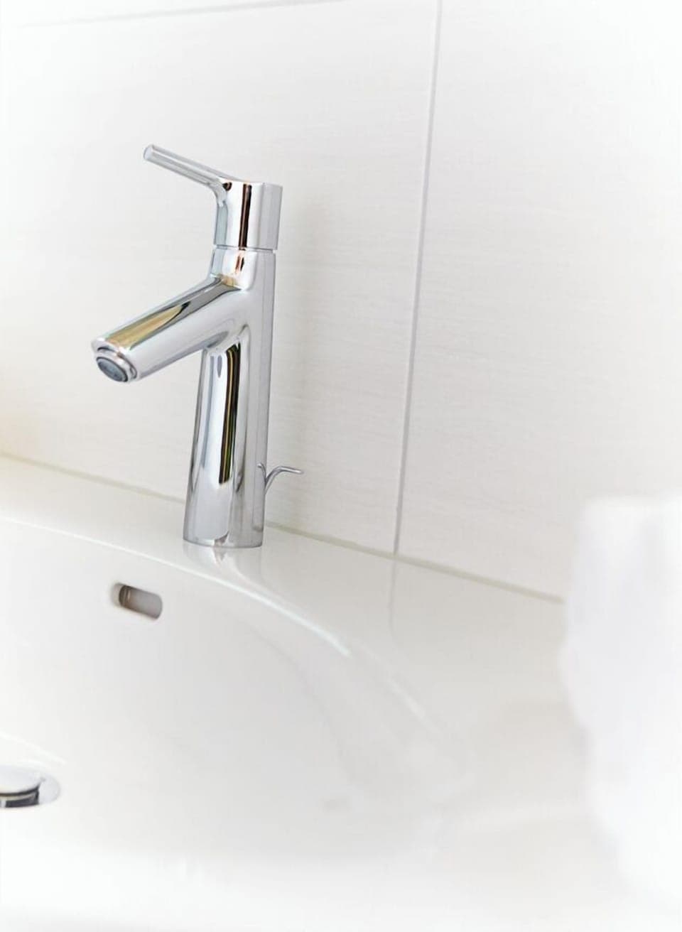 Classic Apartment, Non Smoking, Mountain View | Bathroom | Shower, hair dryer, towels, toilet paper