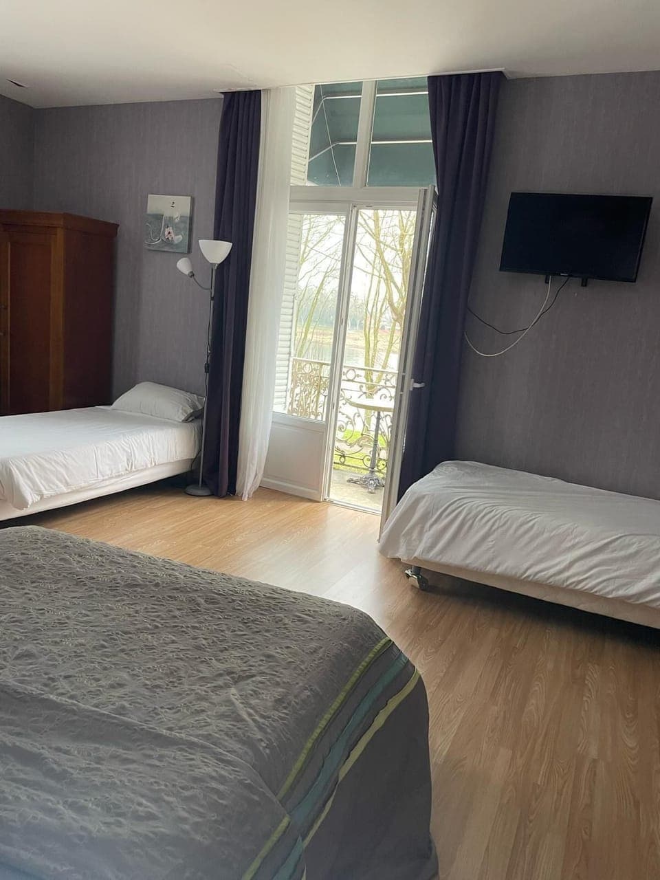 Comfort Quadruple Room | Desk, laptop workspace, soundproofing, free WiFi