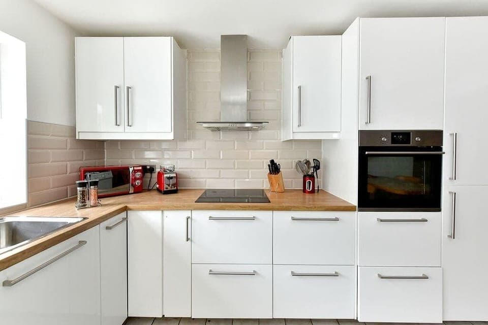 House | 4 bedrooms, Internet