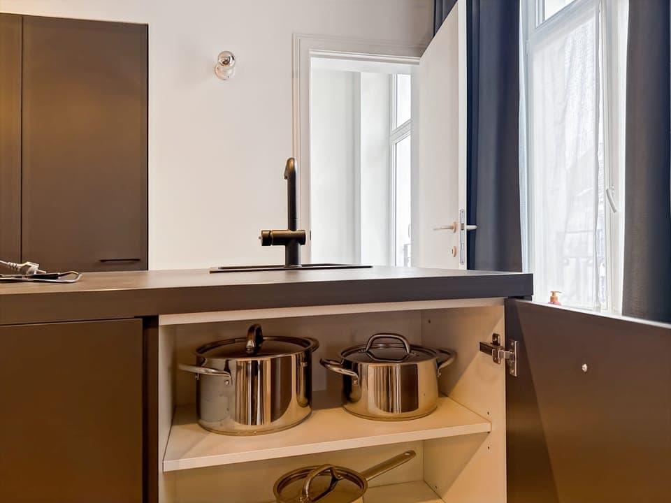 Apartment, 2 Bedrooms, City View | Private kitchen