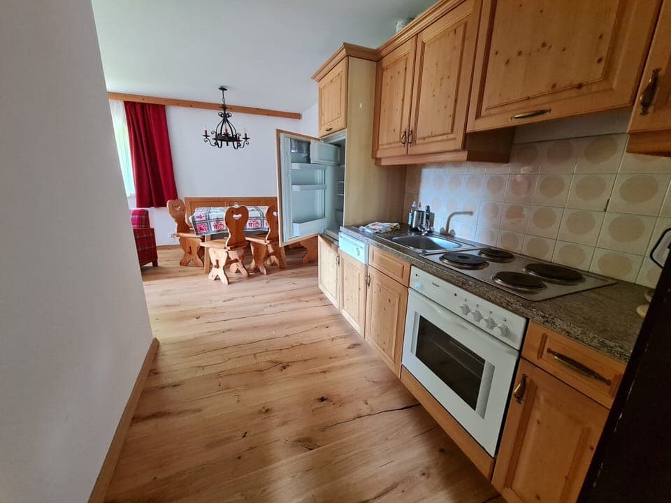 Apartment | Private kitchen | Fridge, oven, dishwasher, electric kettle