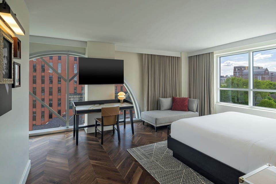 In-room safe, desk, laptop workspace, iron/ironing board