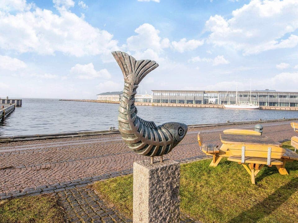 House | Miscellaneous