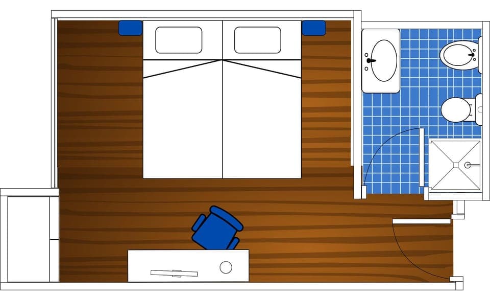 Classic Double or Twin Room | In-room safe, desk, soundproofing, free WiFi