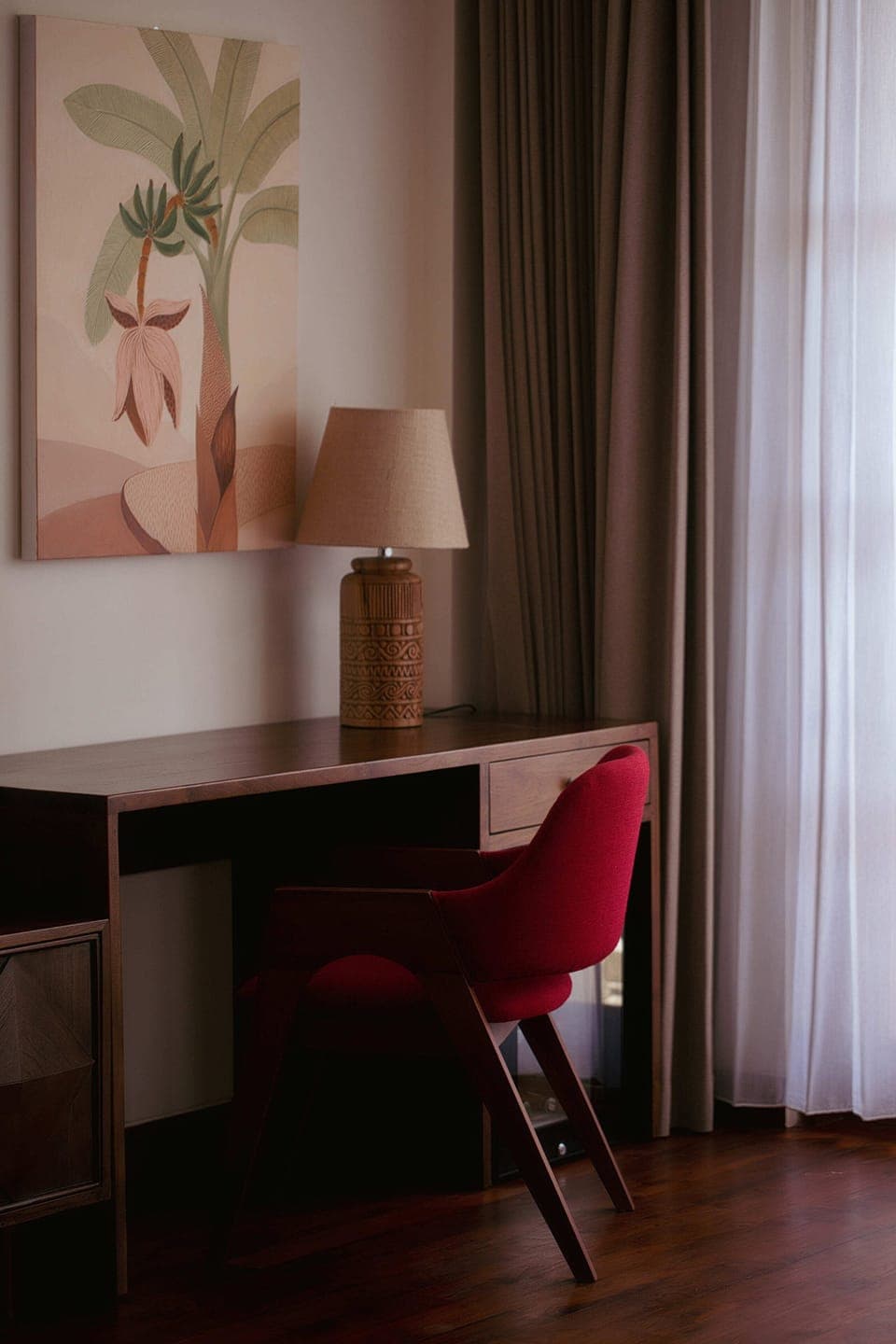 Premium bedding, minibar, soundproofing, iron/ironing board