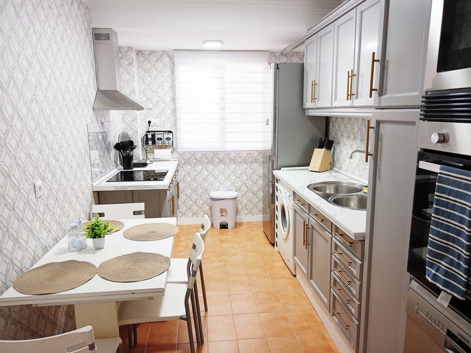 Shared fridge, microwave