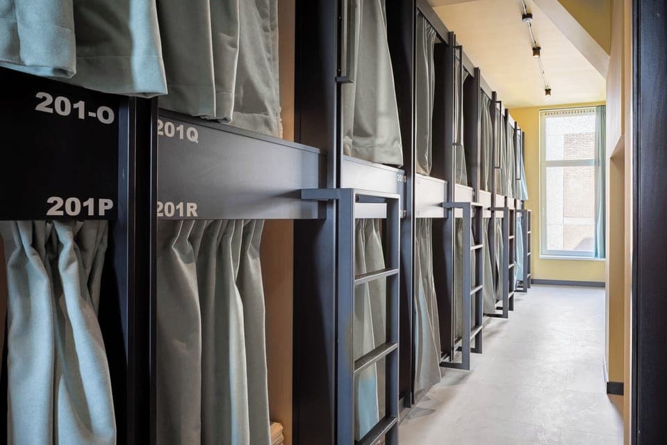 Pod in mixed dorm | Free WiFi, bed sheets