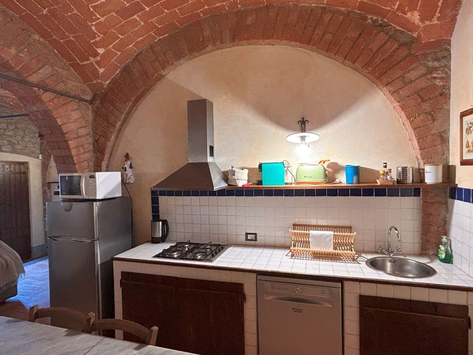 Apartment, Hill View | Private kitchen | Full-size fridge, microwave, oven, stovetop