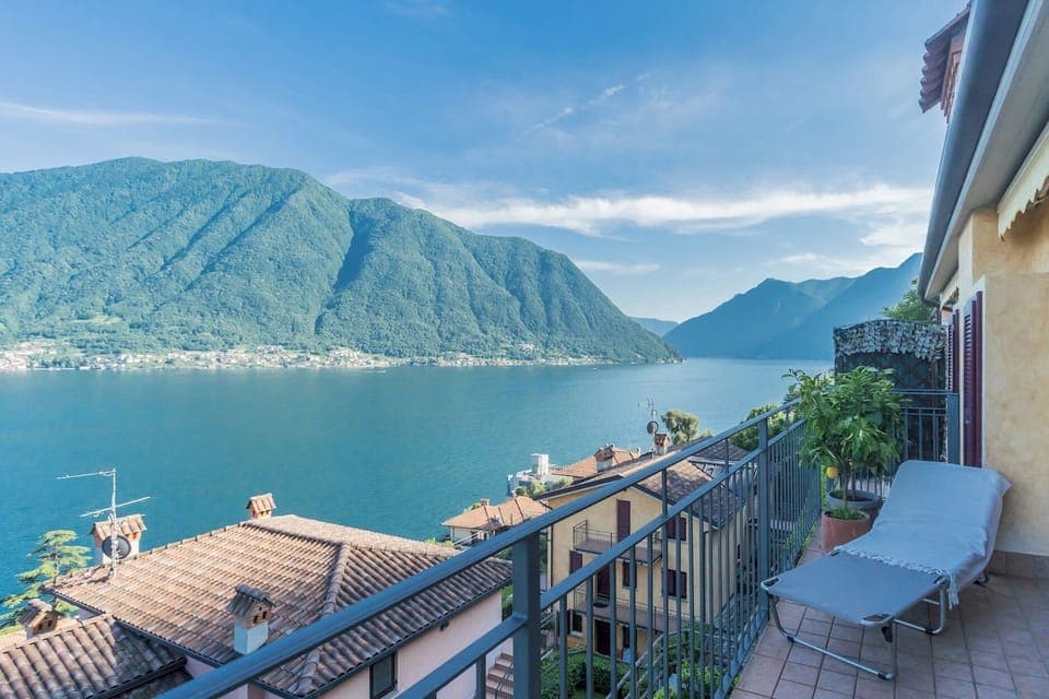 Apartment (2 Bedrooms) | Lake view