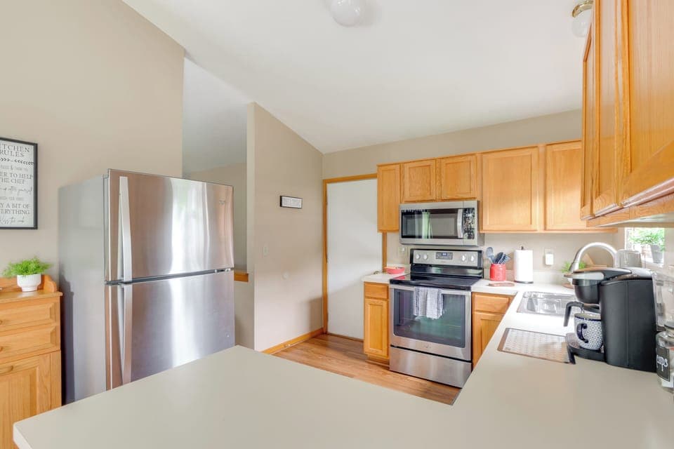 House (4 Bedrooms) | Interior