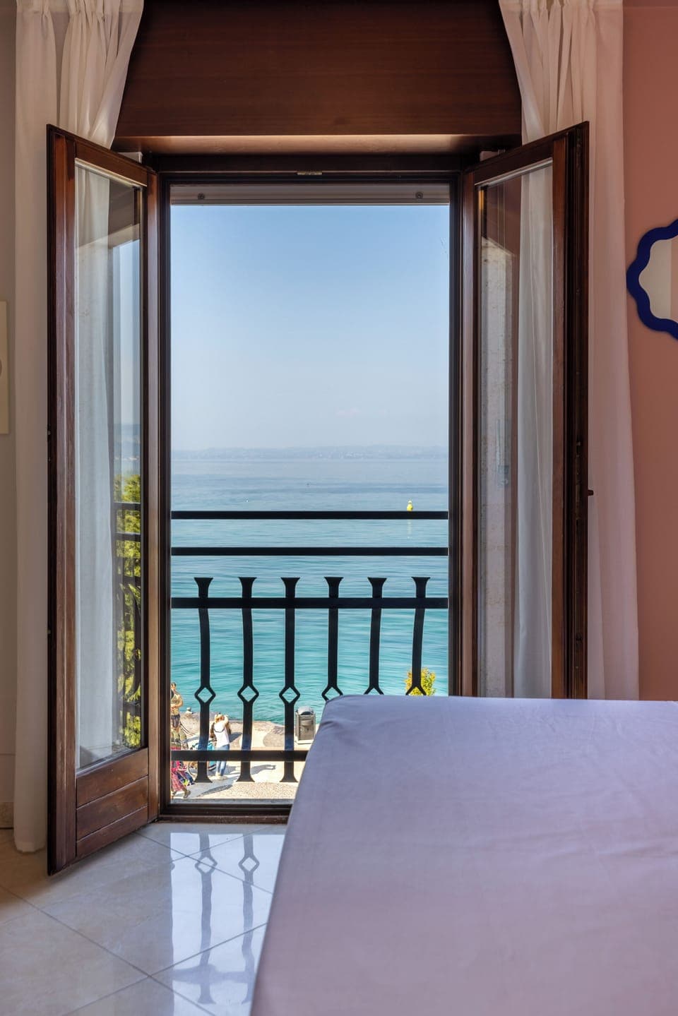 Superior Double Room, Lake View | In-room safe, soundproofing, free WiFi, bed sheets