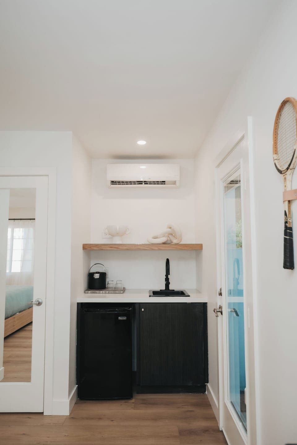 Superior Bungalow, 1 King Bed | Memory foam beds, individually furnished, free WiFi, bed sheets