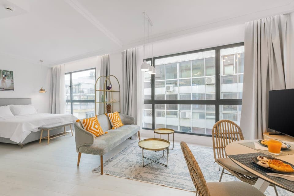 Two Bedroom Suite | Free WiFi