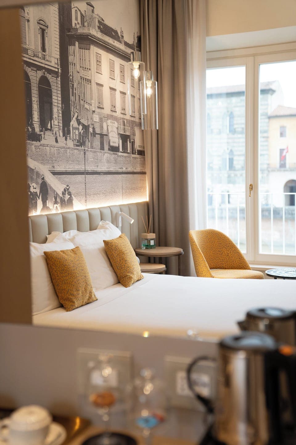 Deluxe Double Room | Minibar, in-room safe, desk, laptop workspace