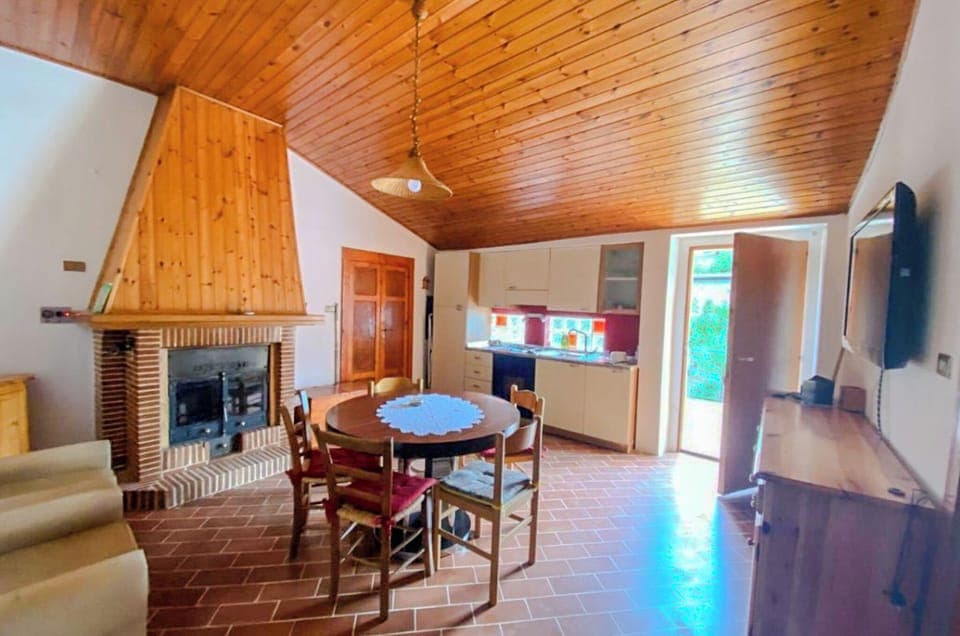 House, Garden View | Living area