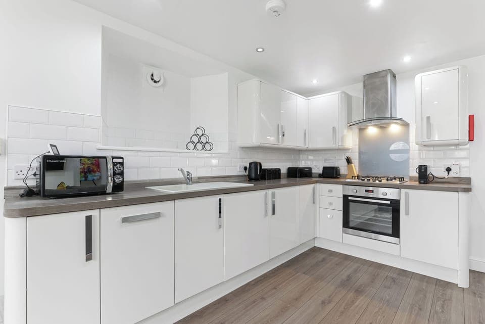 Apartment, Patio | Private kitchen | Espresso maker, electric kettle, toaster, dining tables