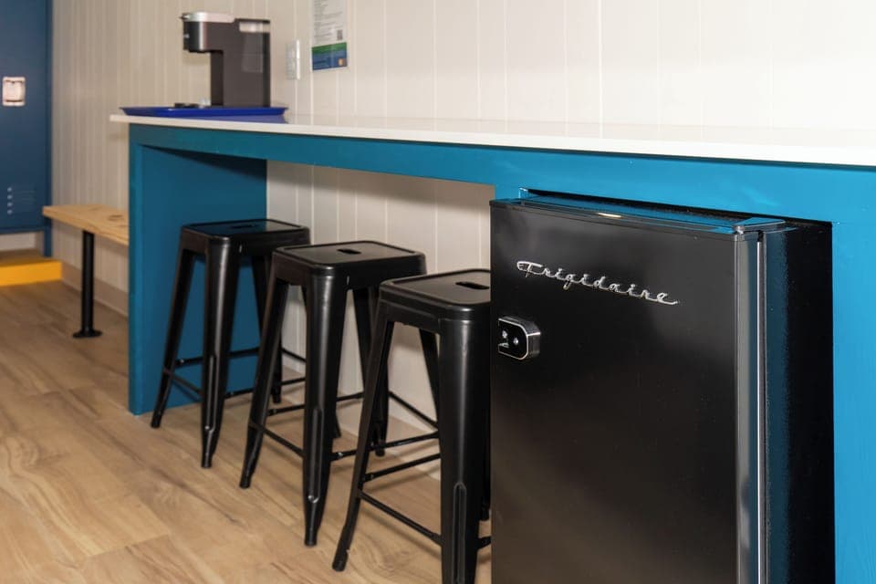 Family Double Room, Non Smoking, Private Bathroom | Desk, laptop workspace, blackout drapes, free WiFi
