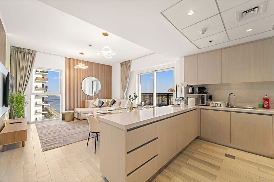 Premium Apartment, Balcony, Canal View | Private kitchen | Full-size fridge, microwave, oven, stovetop