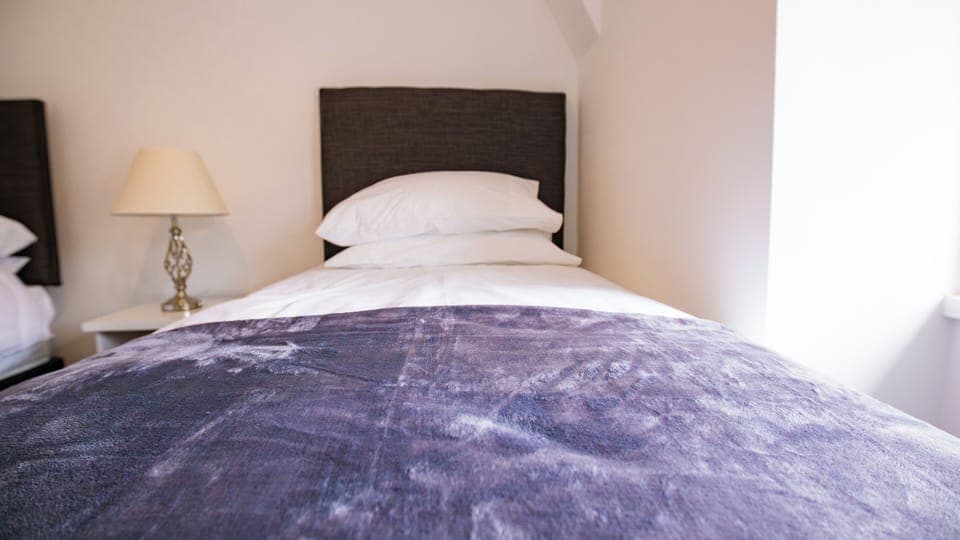 House | 3 bedrooms, iron/ironing board, free WiFi, bed sheets