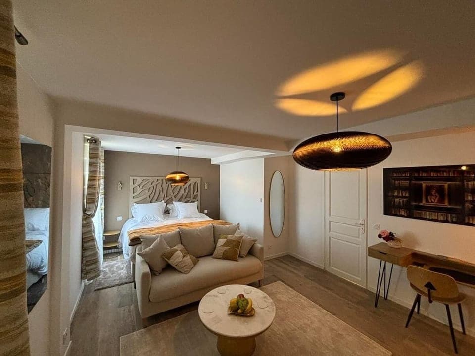 Superior Double Room | Egyptian cotton sheets, premium bedding, desk, laptop workspace