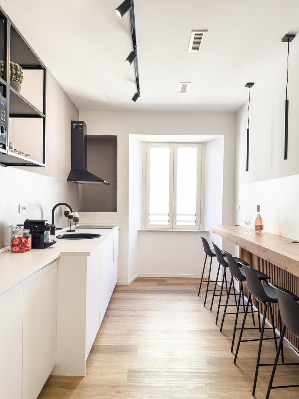 Mini-fridge, microwave, stovetop, dishwasher