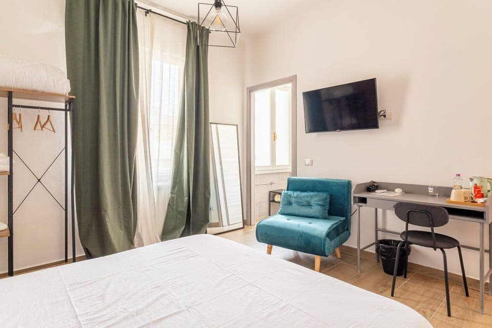 Standard Double Room, Non Smoking, Private Bathroom | Desk, blackout drapes, iron/ironing board, free WiFi