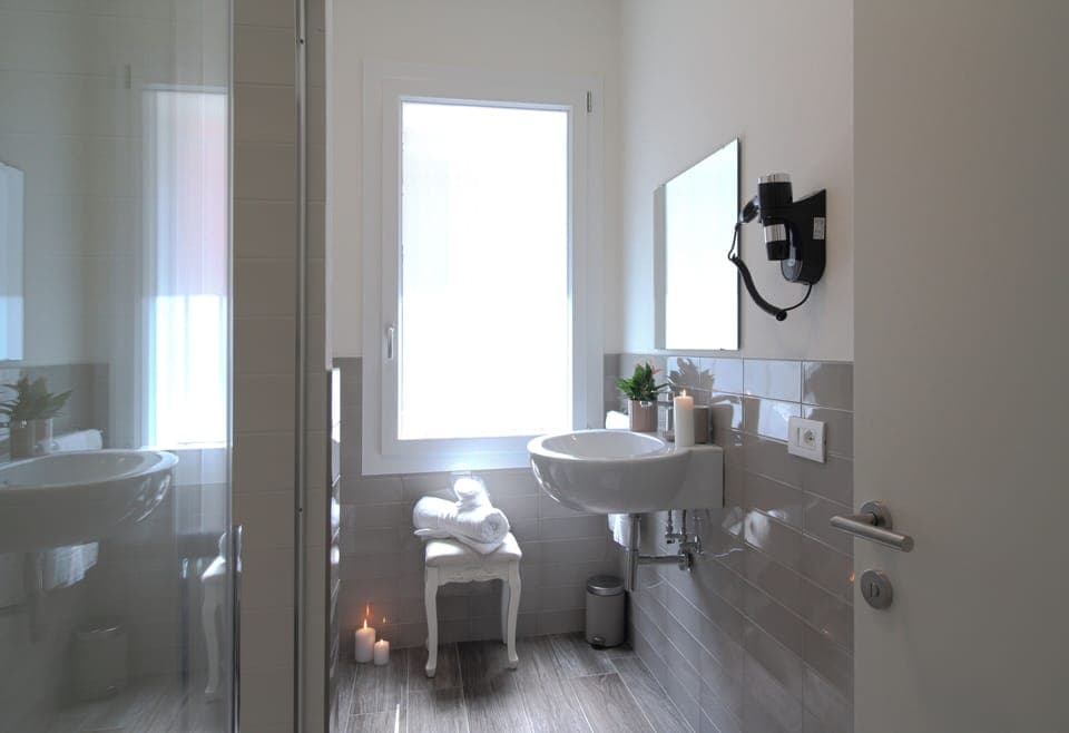 Double or Twin Room, Private Bathroom | Desk, laptop workspace, soundproofing, free WiFi