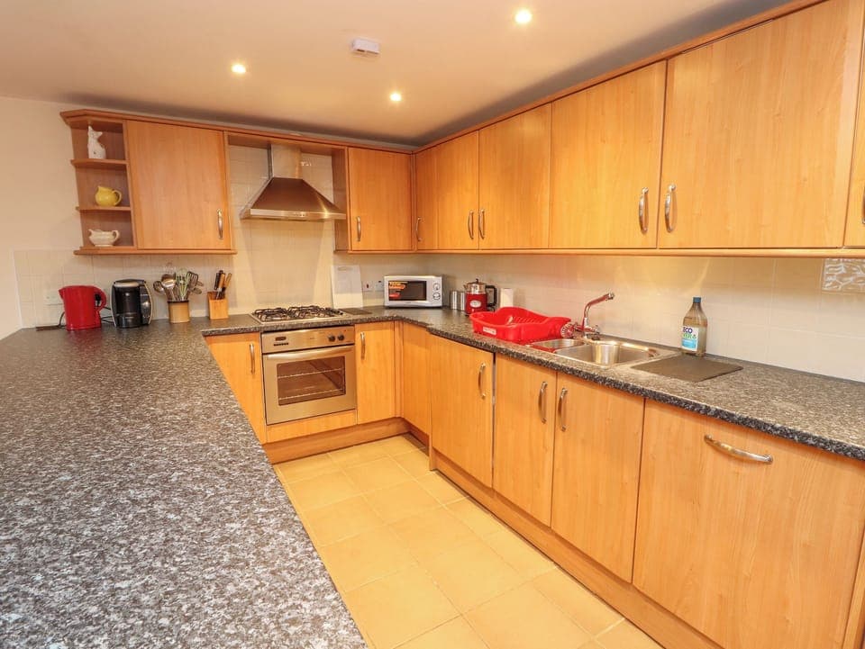 Fridge, dishwasher, electric kettle, toaster