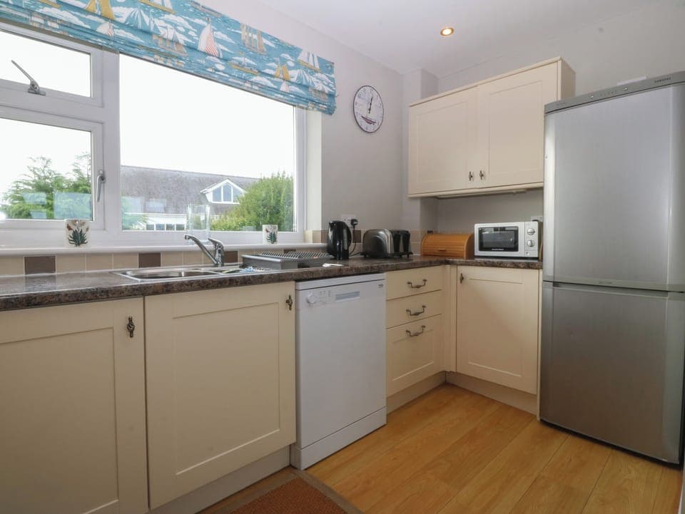 Fridge, dishwasher, electric kettle, toaster