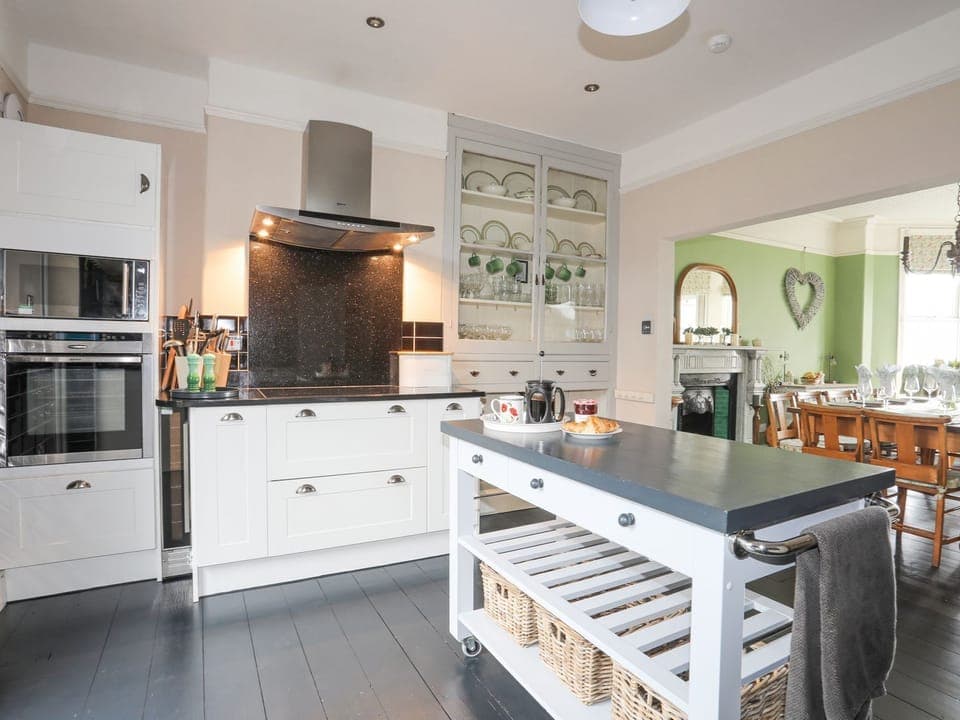 Fridge, dishwasher, electric kettle, toaster