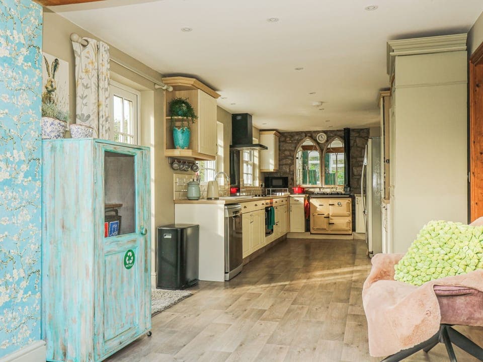 Fridge, dishwasher, electric kettle, toaster