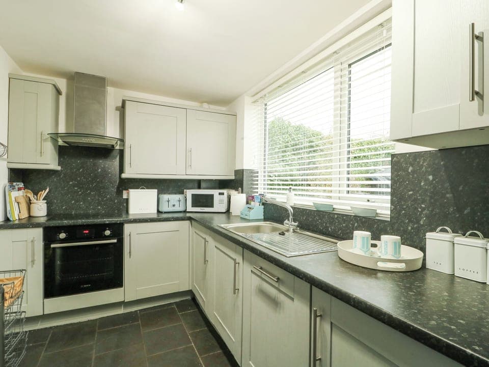 Fridge, dishwasher, electric kettle, toaster