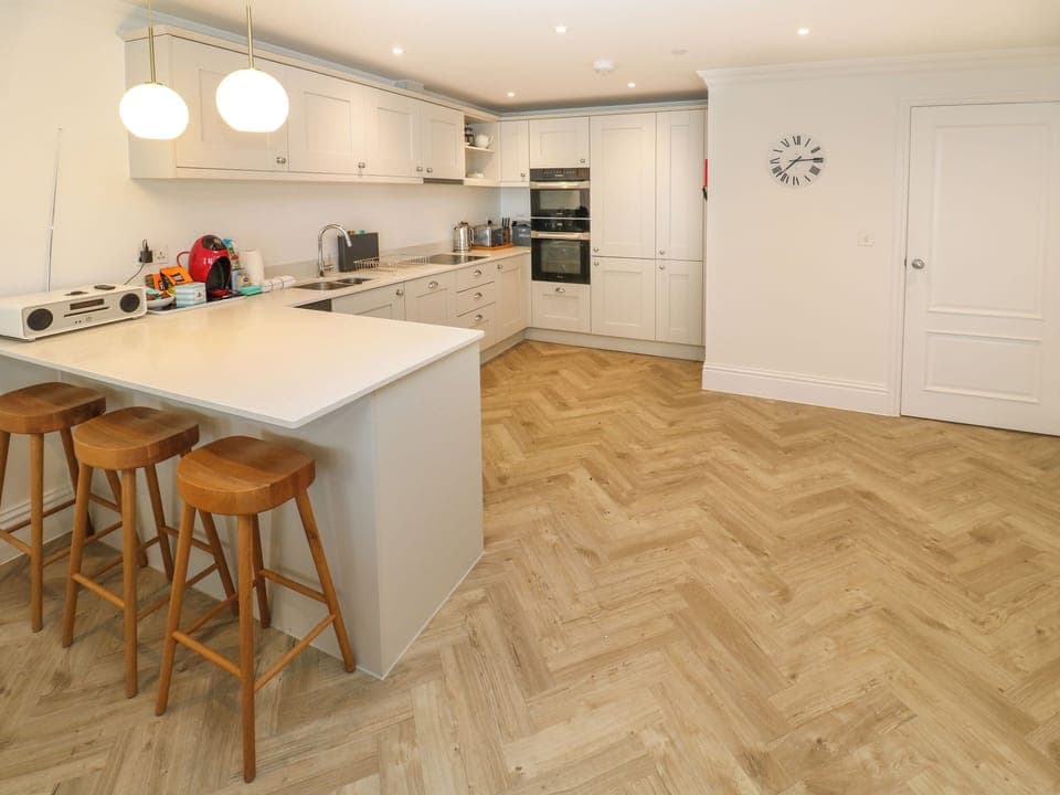 Fridge, dishwasher, electric kettle, toaster