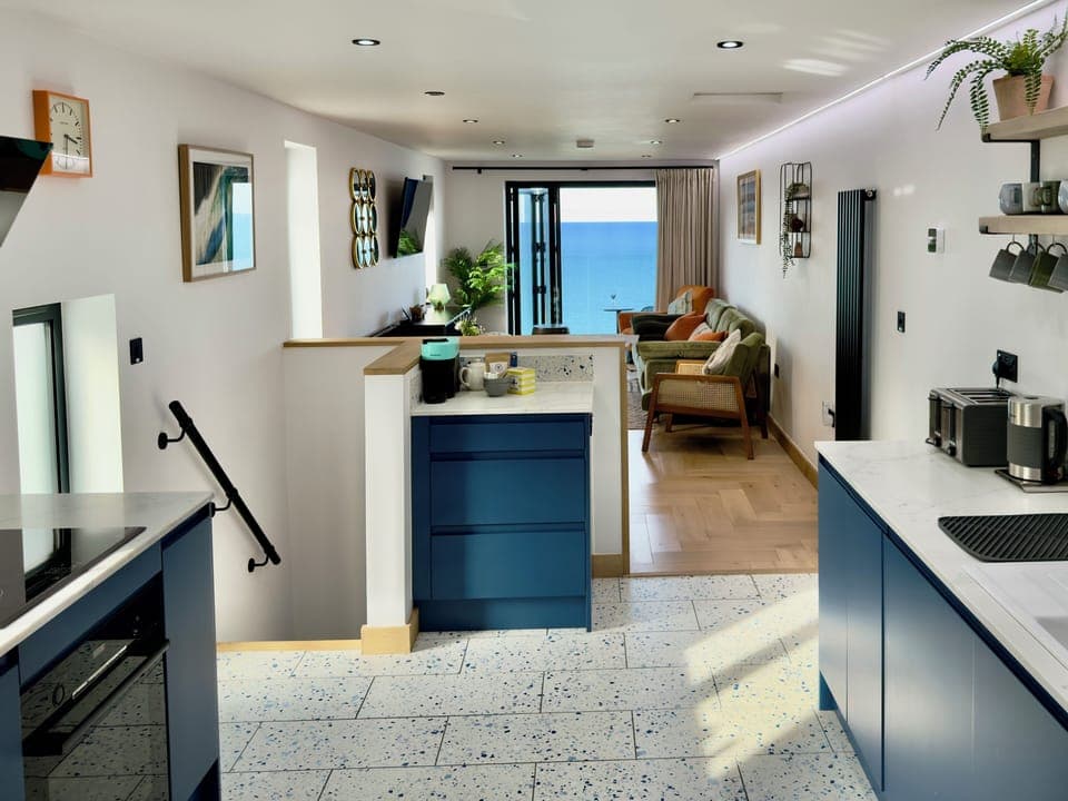 Fridge, dishwasher, electric kettle, toaster