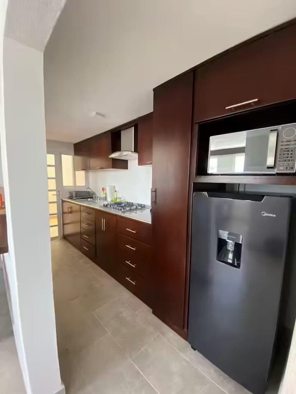 Family Apartment | Private kitchen | Microwave