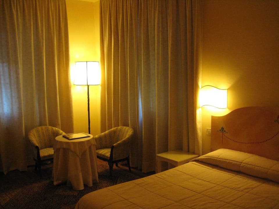 Standard Double or Twin Room | 1 bedroom, minibar, desk, iron/ironing board