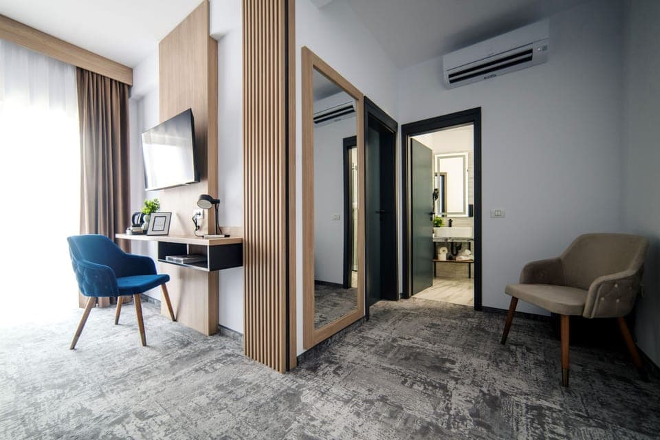 In-room safe, blackout drapes, iron/ironing board, free WiFi